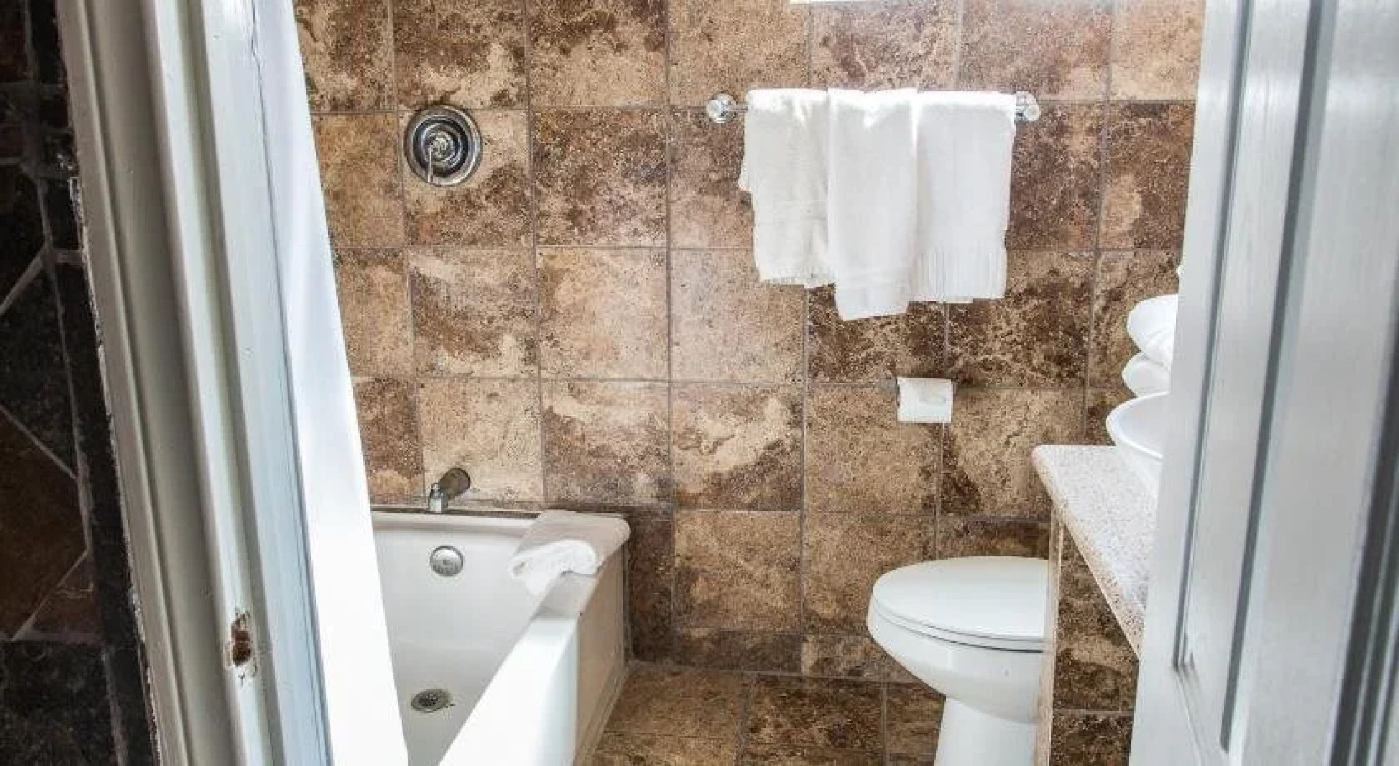 Sahara Mineral Hot Springs Spa & Resort