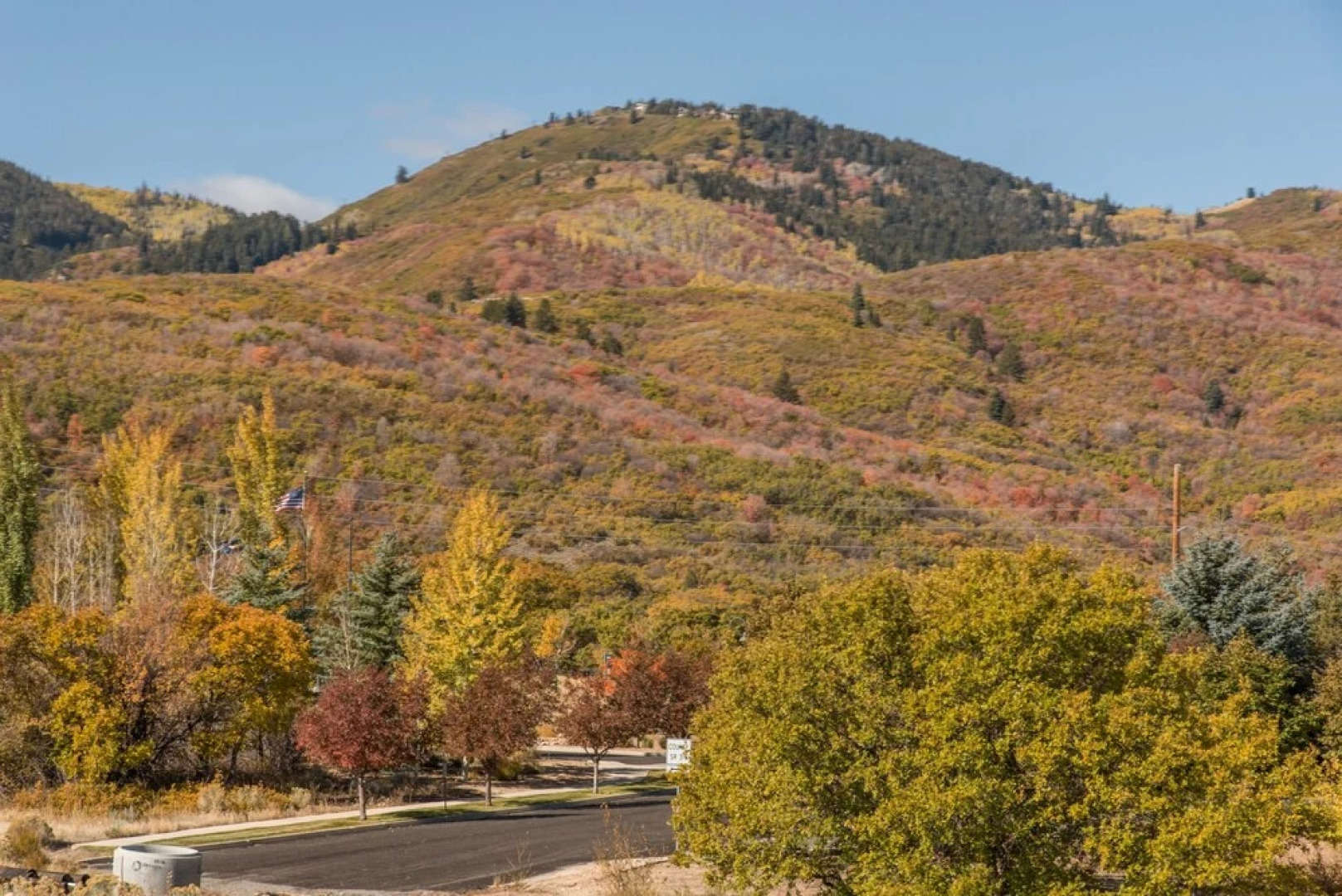 Deer Park Condo #303 3 Bedrooms 2 Bathrooms Condo