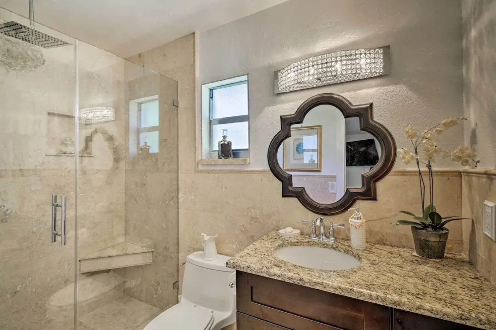 Pet-friendly Oasis w/ Deck & Fire Pit in Bokeelia!