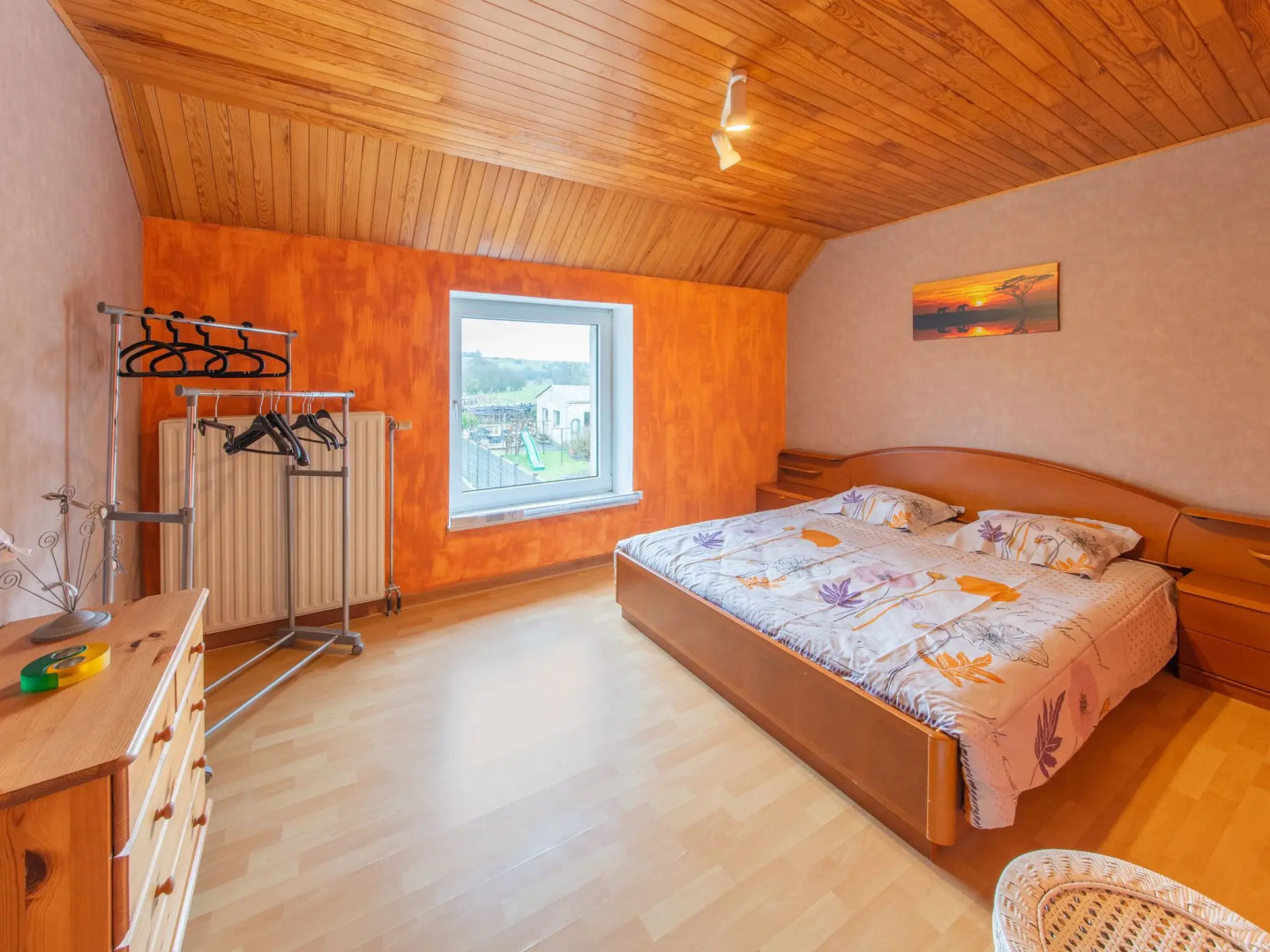 Sweet Home in Chiny With Garden