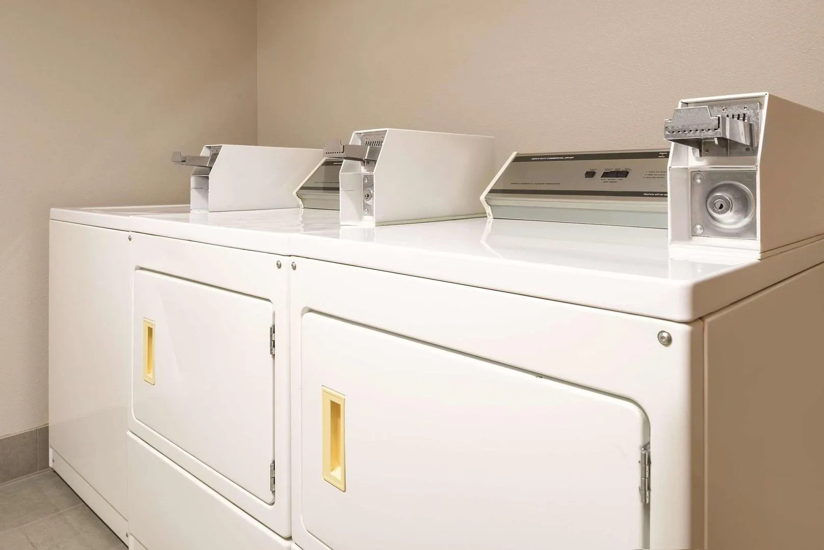 Country Inn & Suites by Radisson, Galena, IL