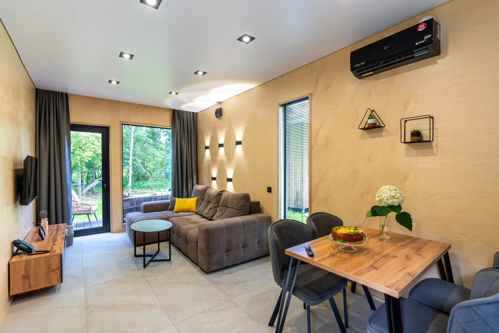 Поляна (Краснозерский)