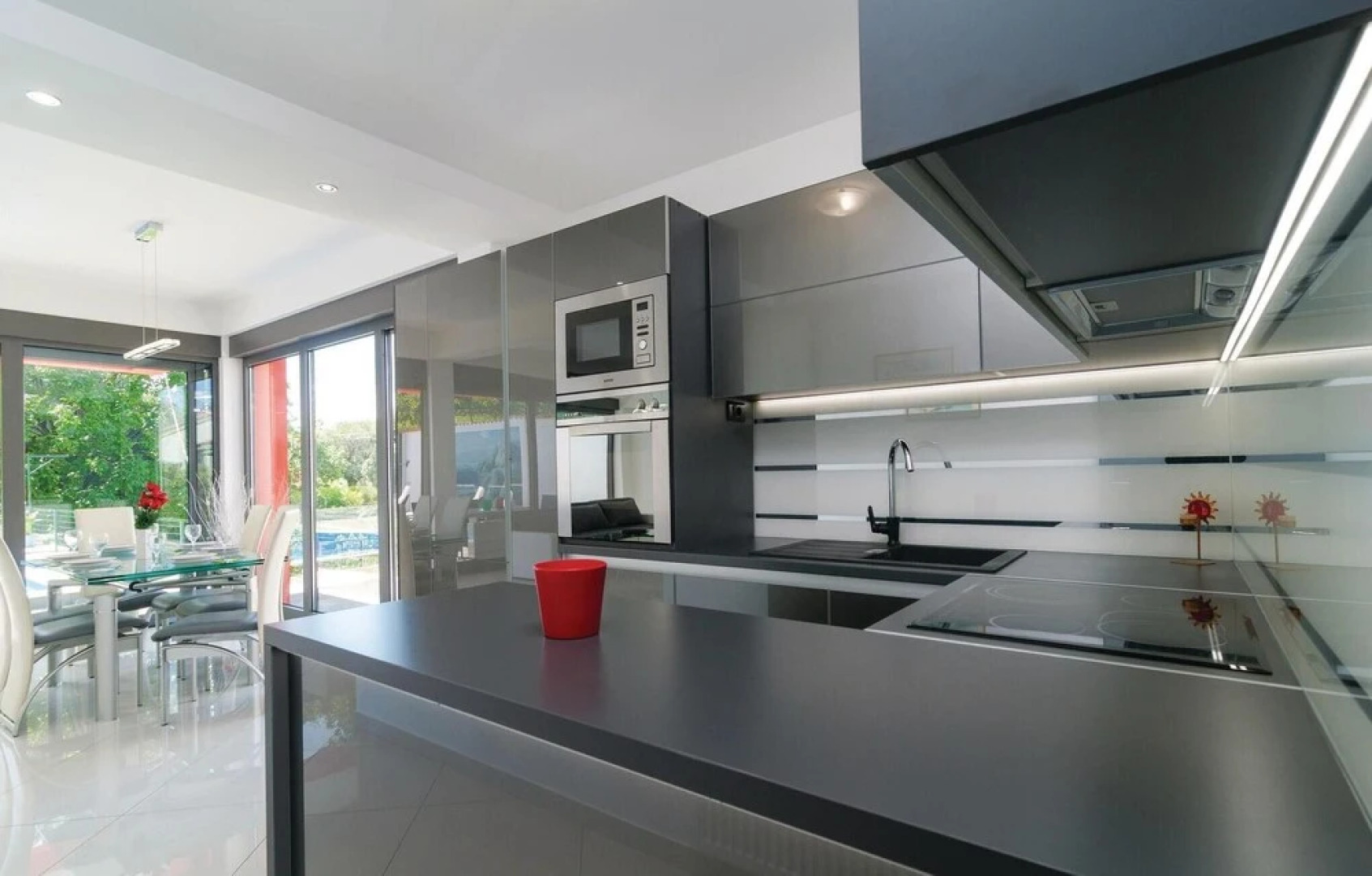 Beautiful Home in Omis With Wifi and 4 Bedrooms