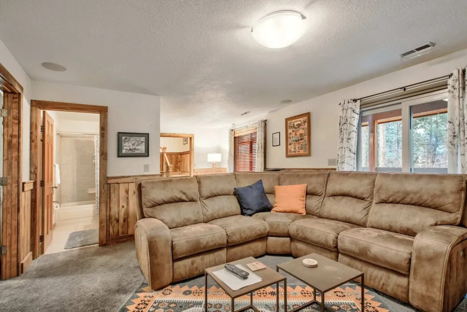 5BD Mountain Getawayhot Tub & Foosball