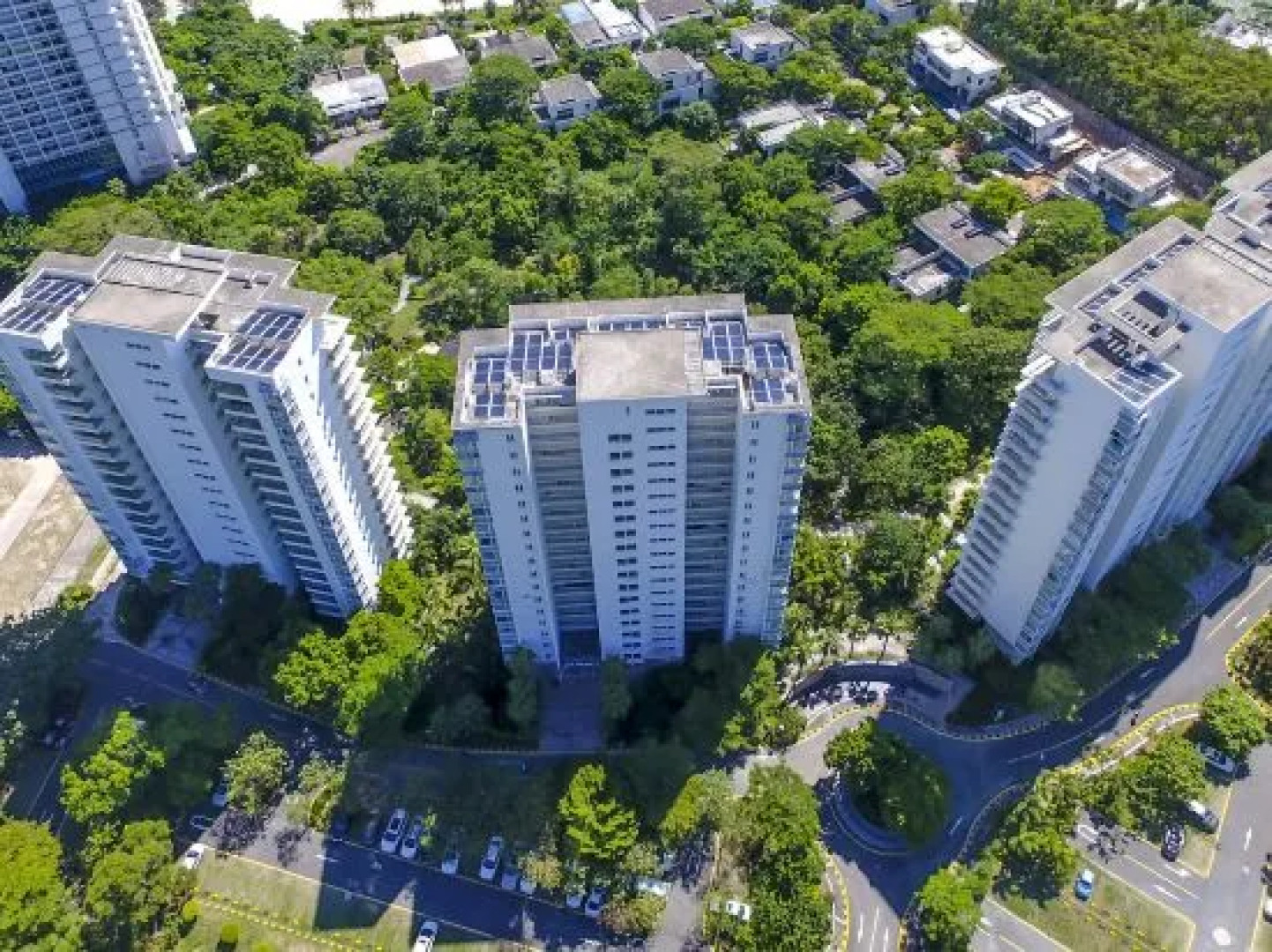 Yunzhifan Holiday Hotel