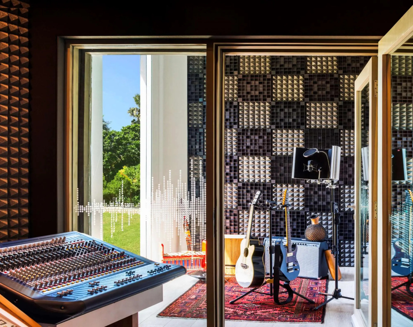 Отель W Bali Seminyak