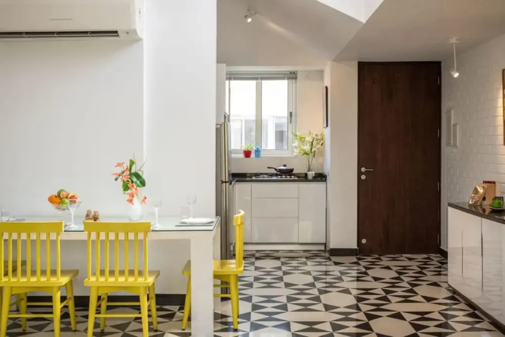 El Arbol by Hireavilla-2br w Rooftop Pool in Nerul