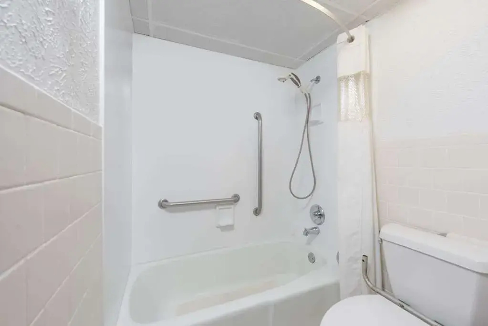 Ramada By Wyndham Mountain Home