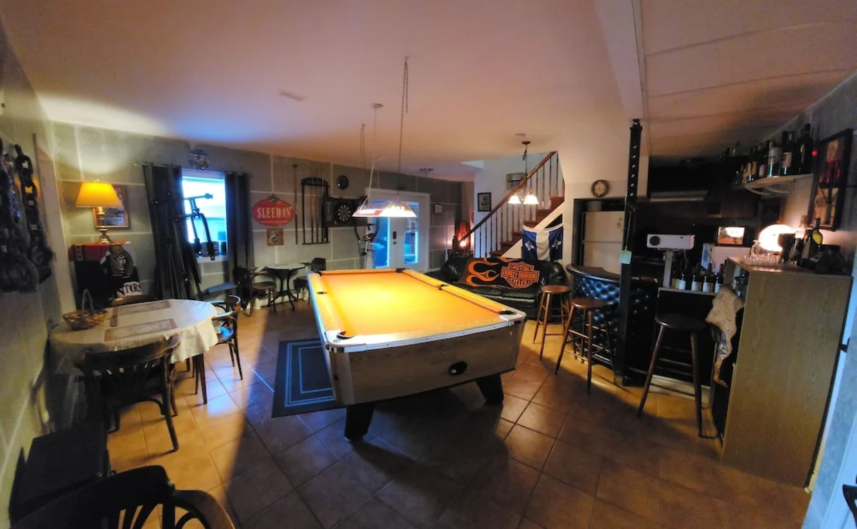 The Hidden Treasure - Le Trésor Caché