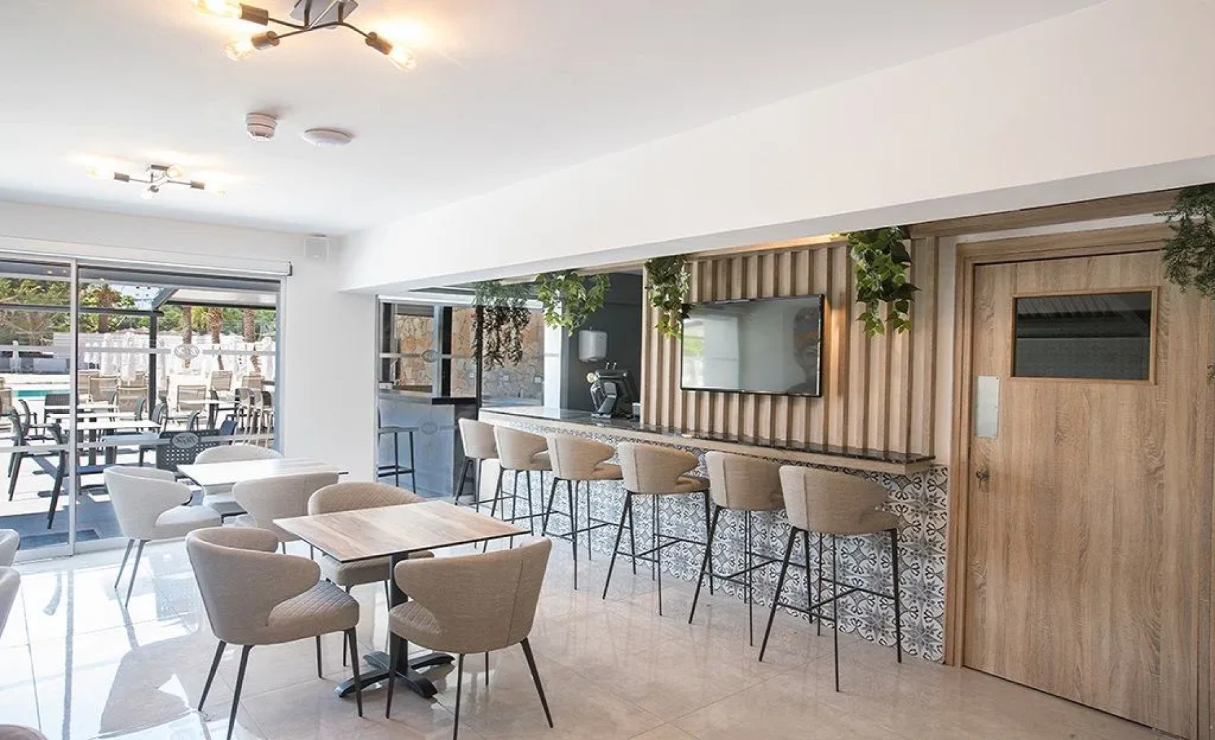 Bohemian Gardens Hotel