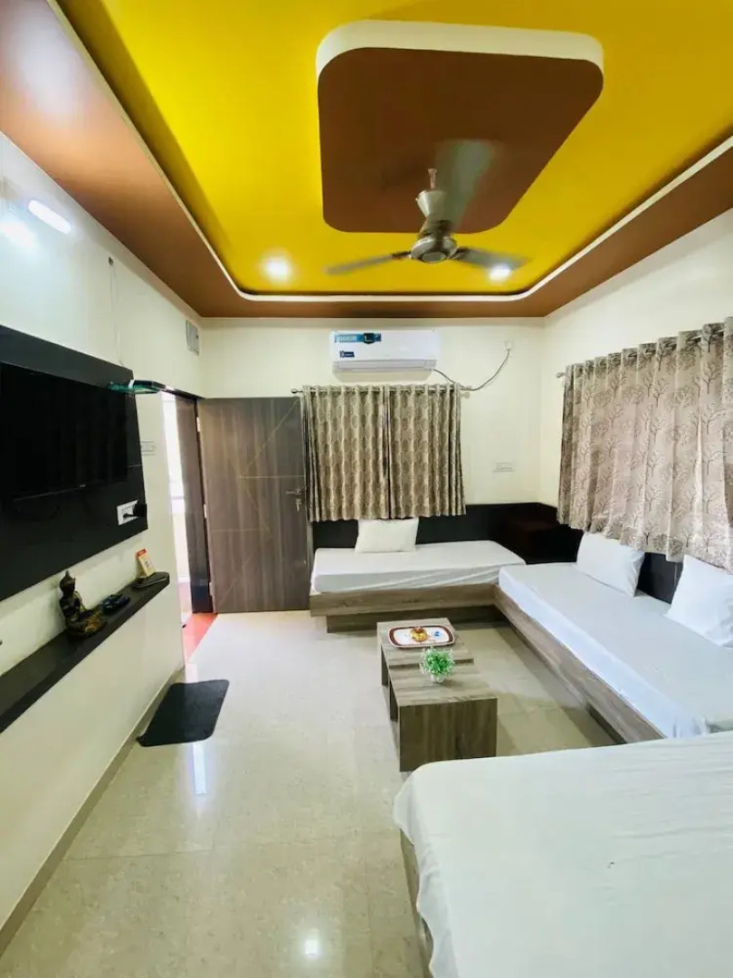 Goroomgo The Rudra Homestay Gujrat