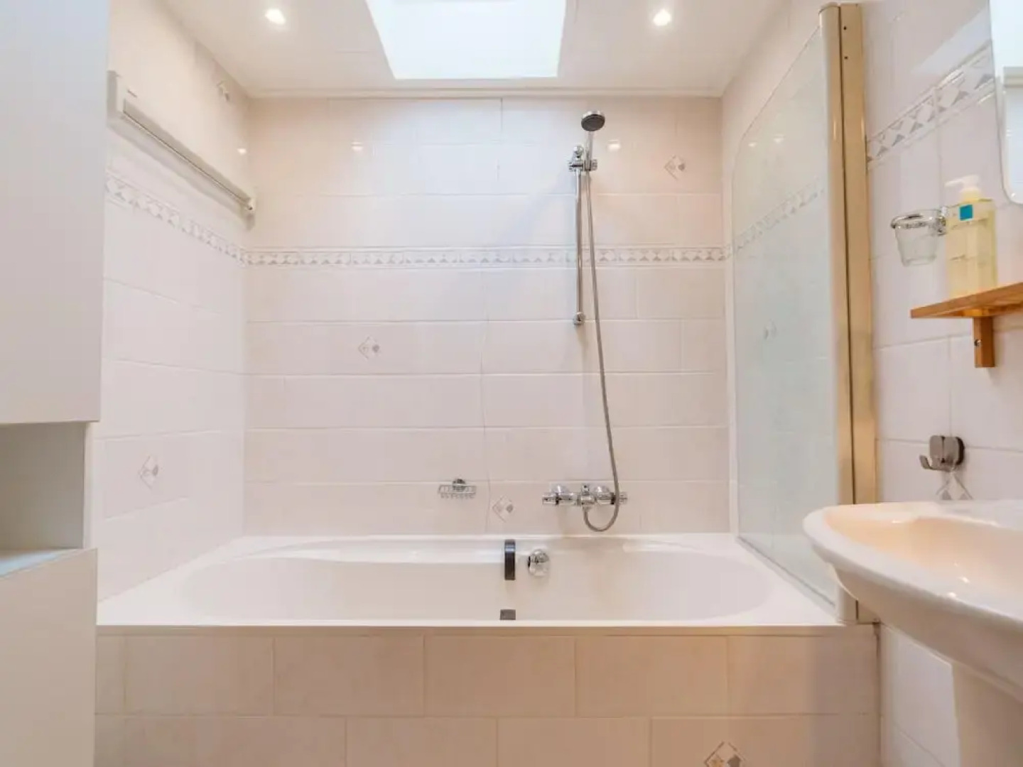 Bright Holiday Home With Covered Veranda