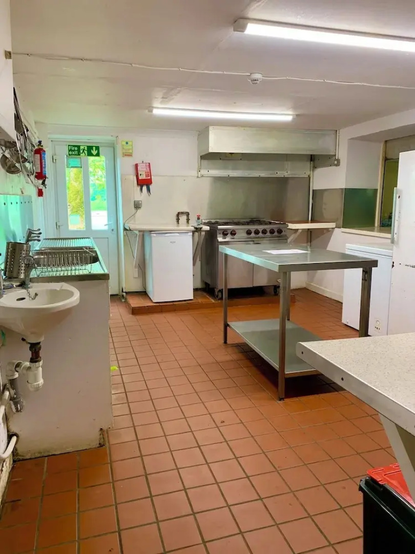 Sleeping Giant Bunkhouse