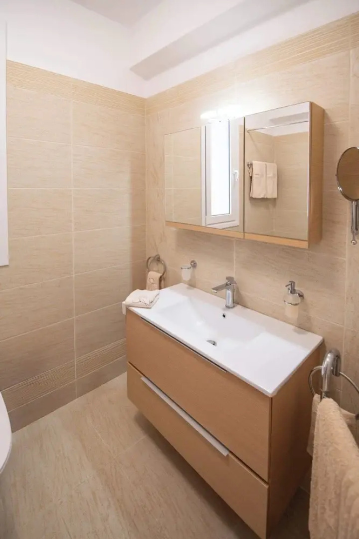 Seaside Retreat in Diminio