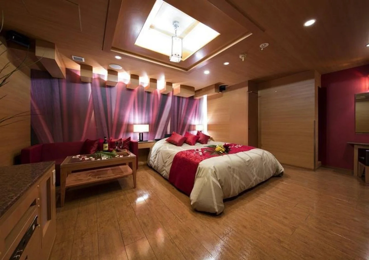 L'Hotel - Adults Only