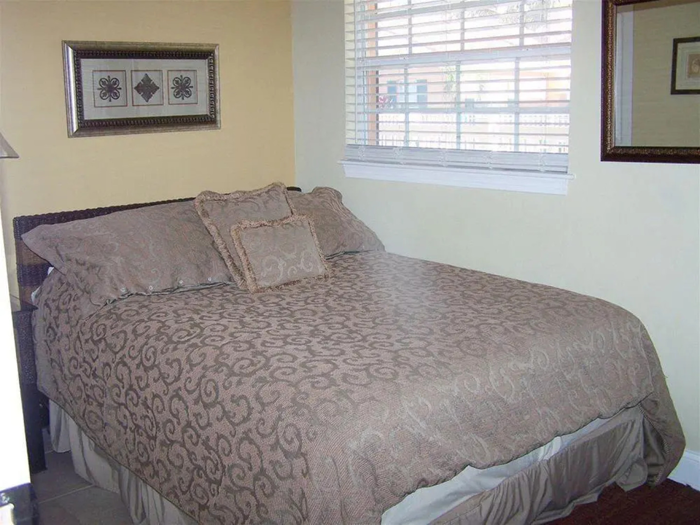 Blue Waters Treasure Island