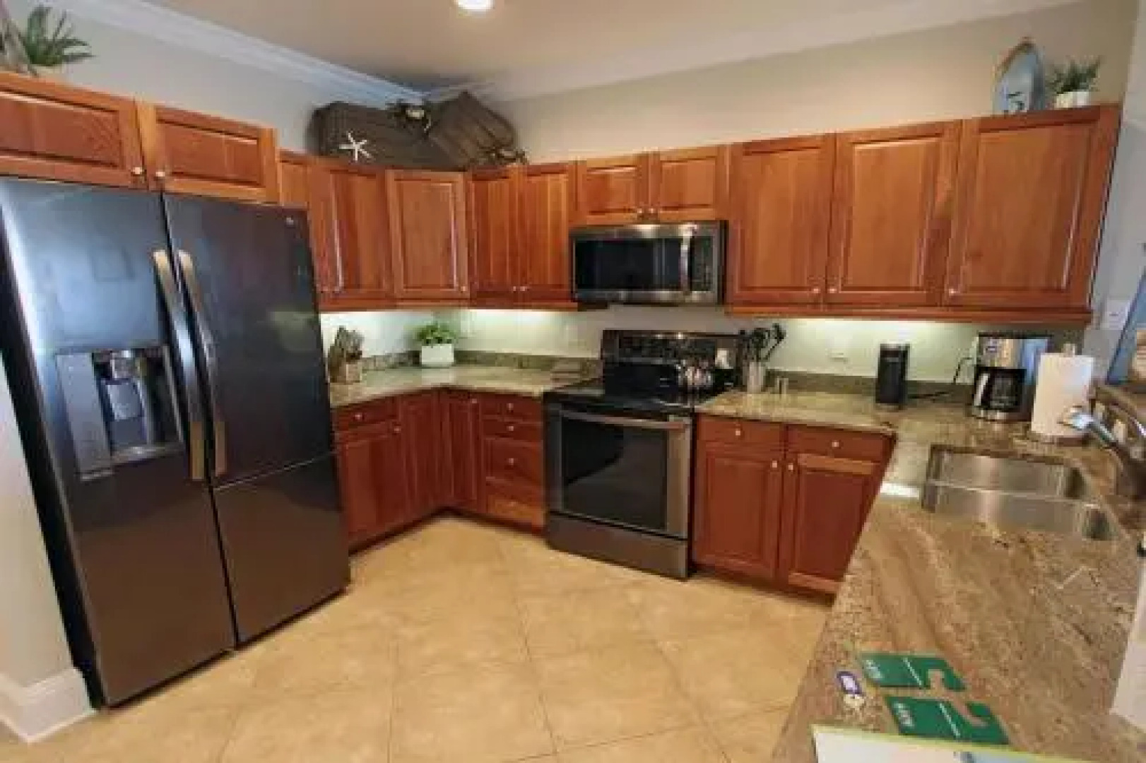 807 Harborview Grande