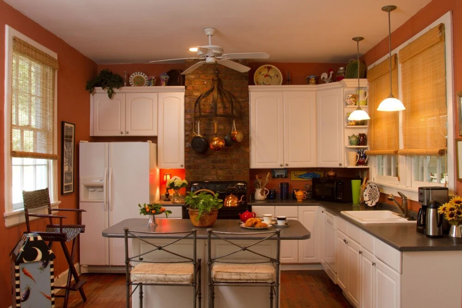 Lighthouse Inn Bed and Breakfast