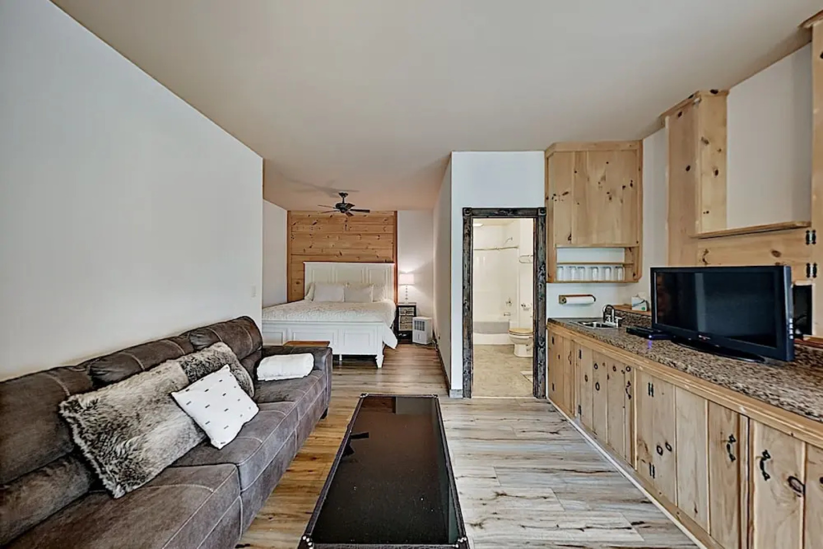 25crestw 3 Bedroom Home