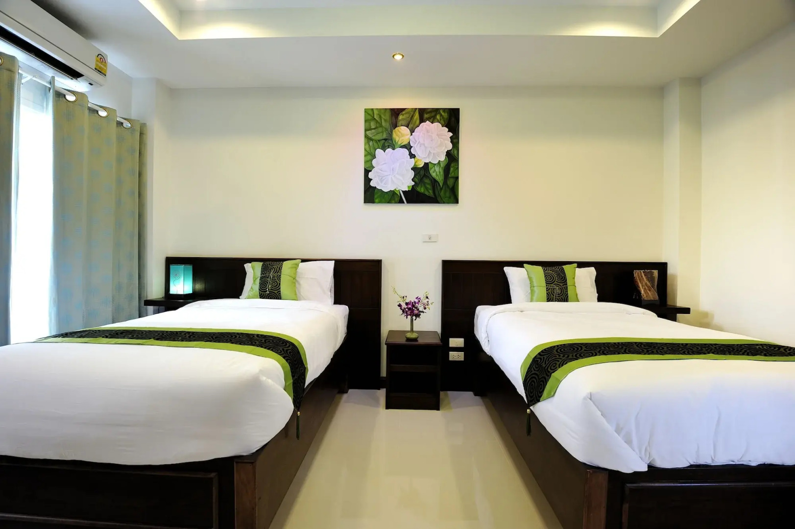 Ruen Buathong Boutique Hotel