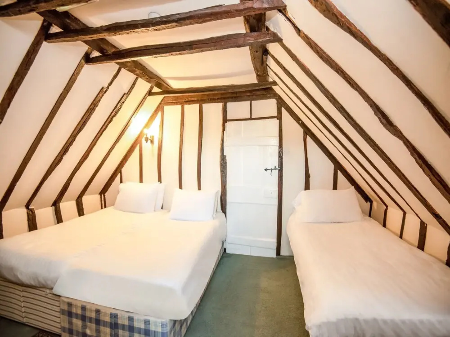 Hardwicke Arms Hotel