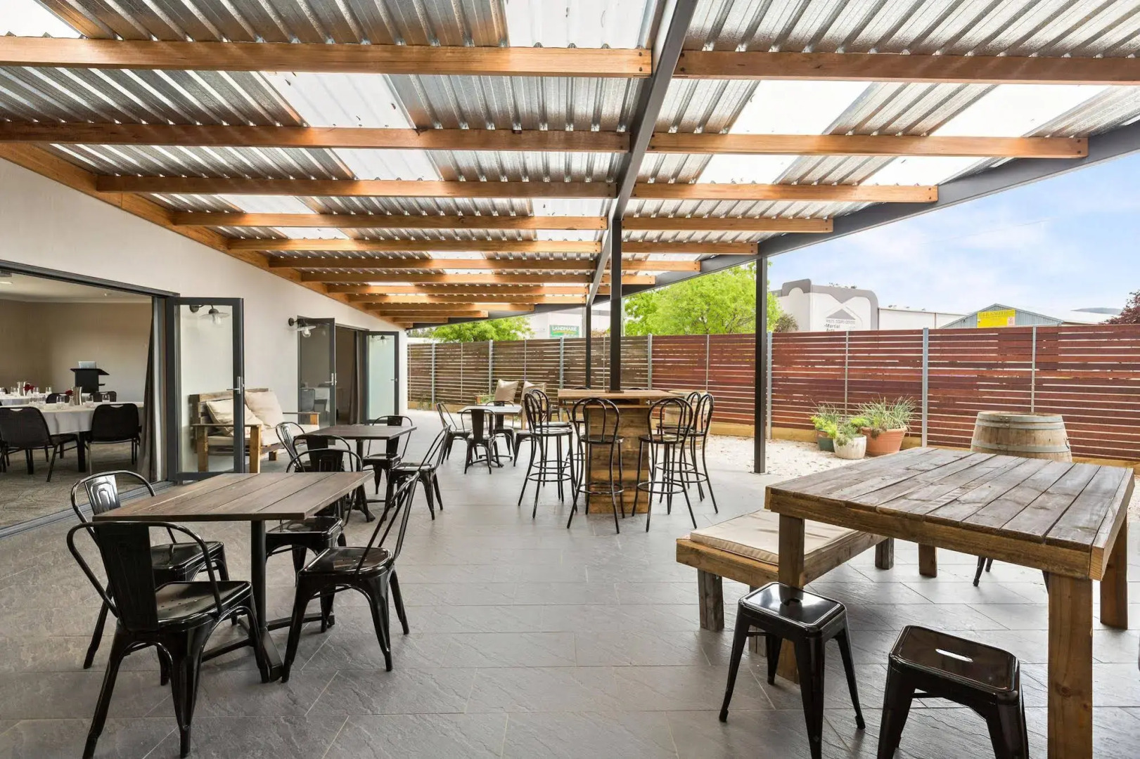 Aden Mudgee Apartments