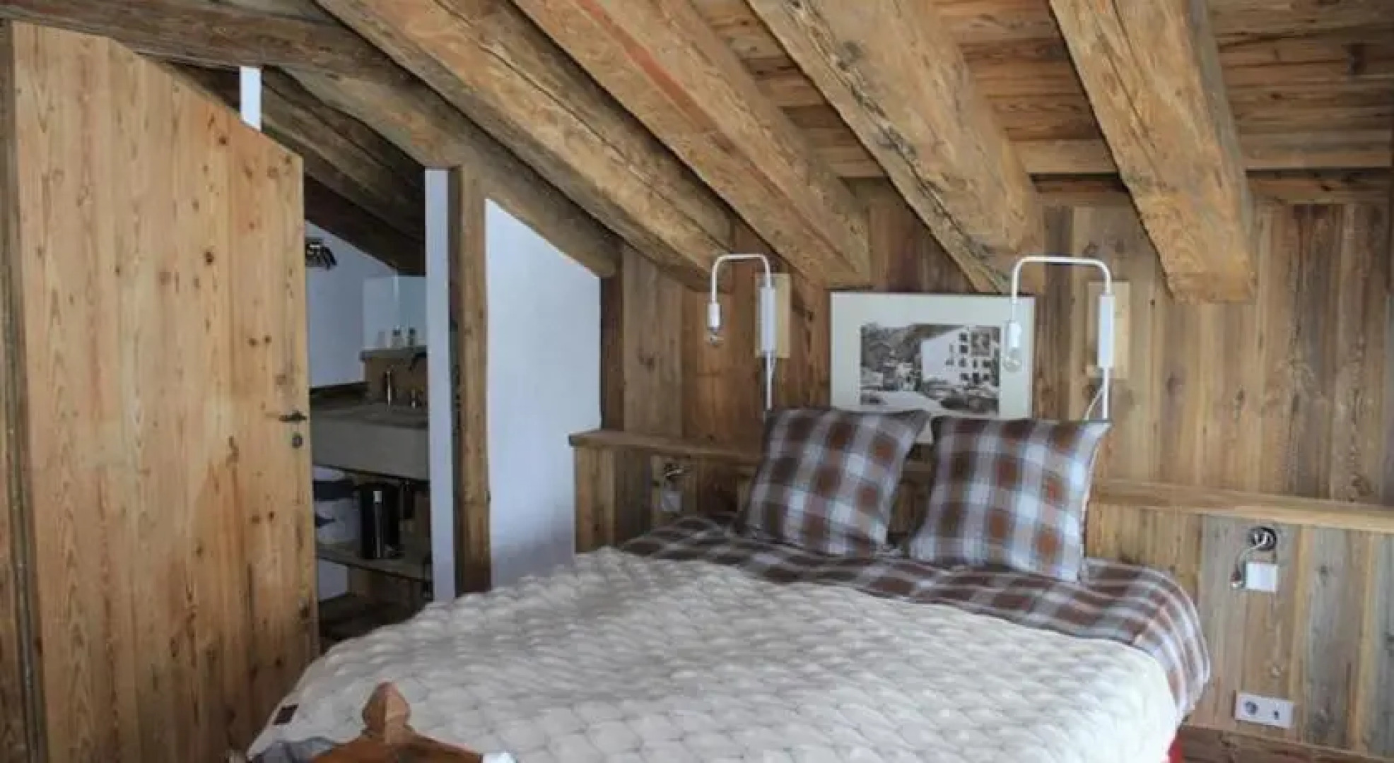 Greeneye Mountain Lodge