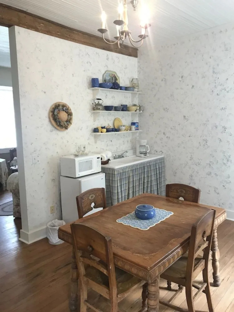 Corner George Inn Bed & Breakfast