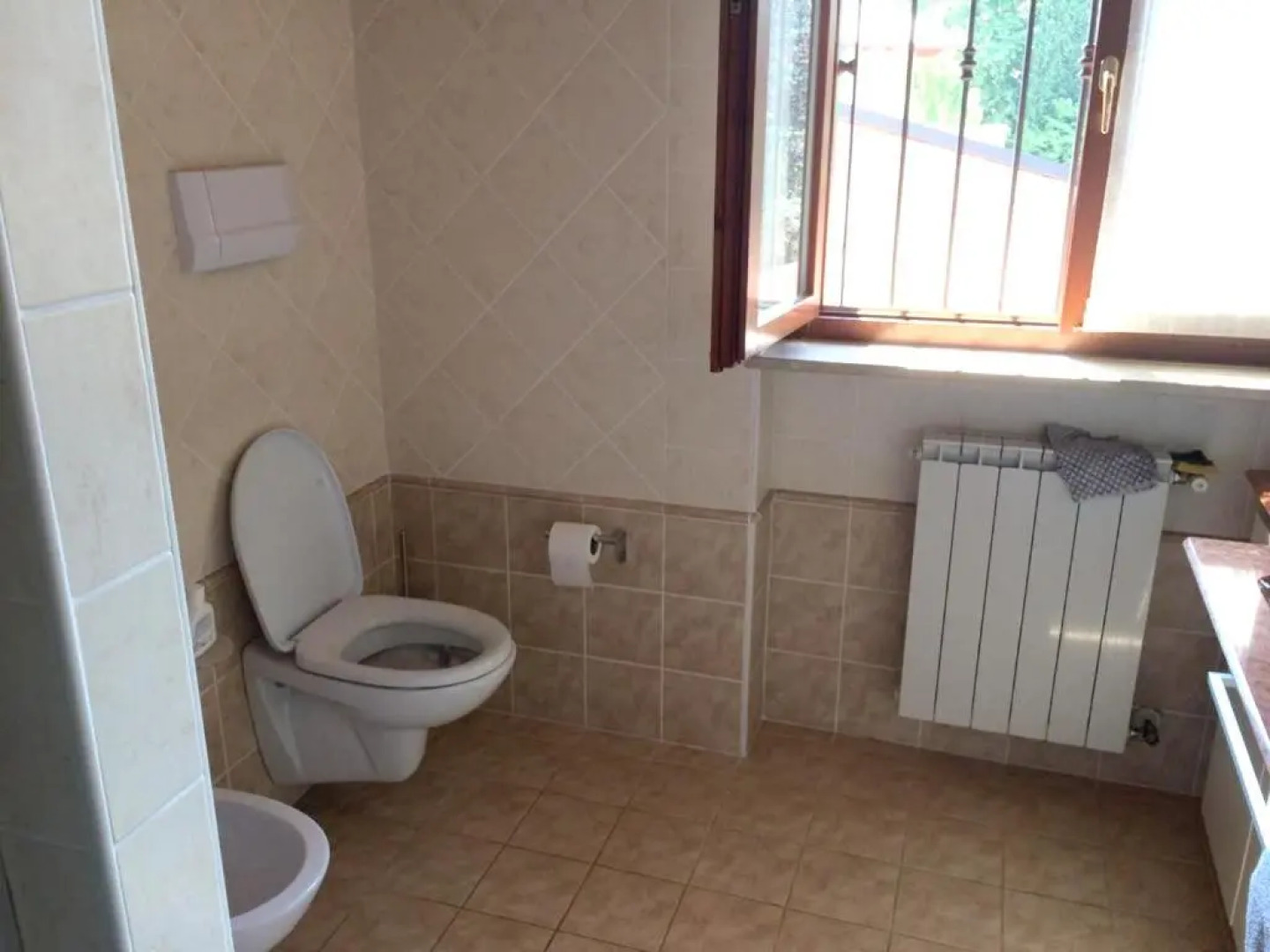 2 bedrooms appartement with shared pool furnished terrace and wifi at Padenghe Sul Garda