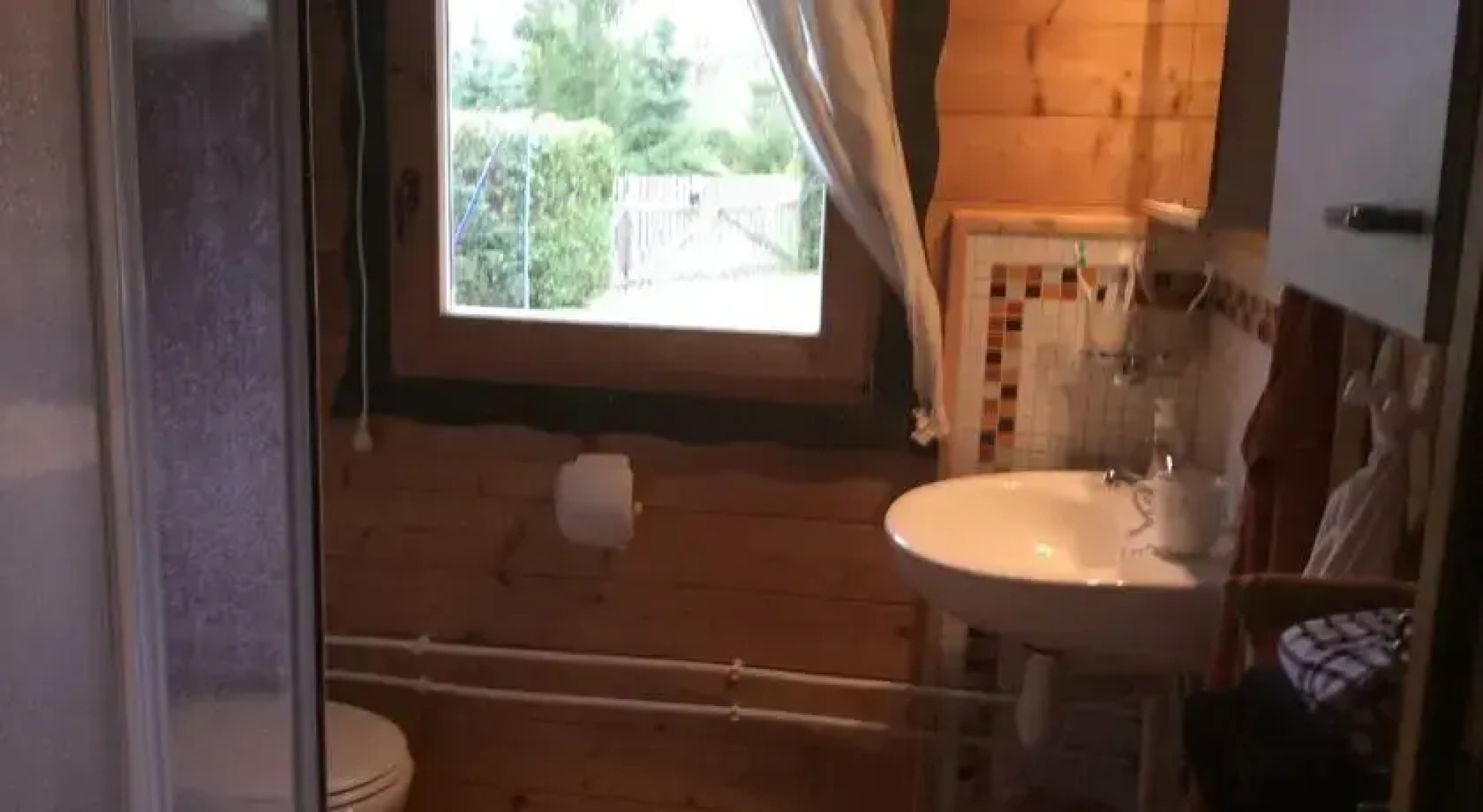 Domek Bednarek nad jeziorem Woświn