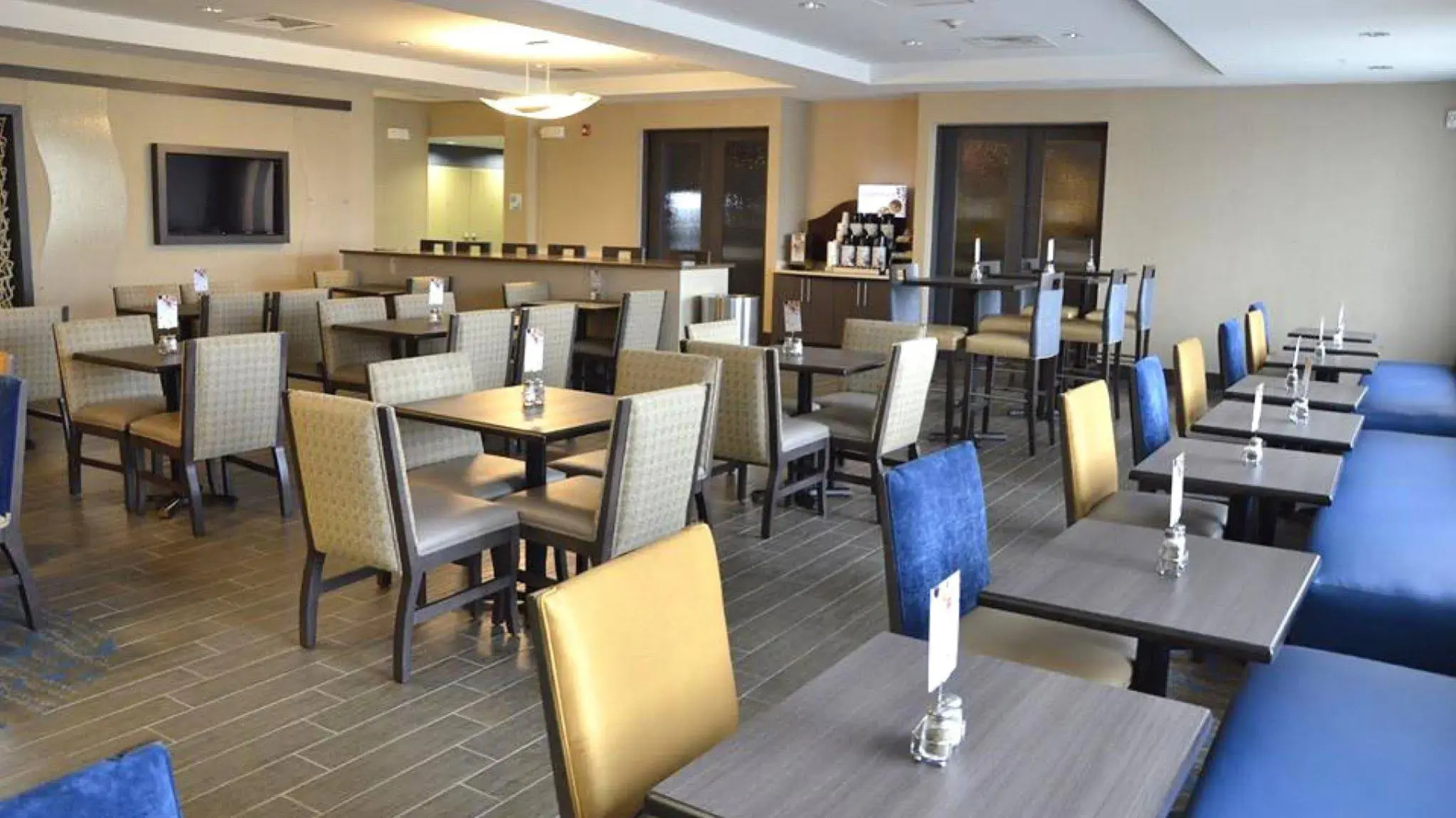 Holiday Inn Express Hotel & Suites Goldsboro - Base Area by IHG