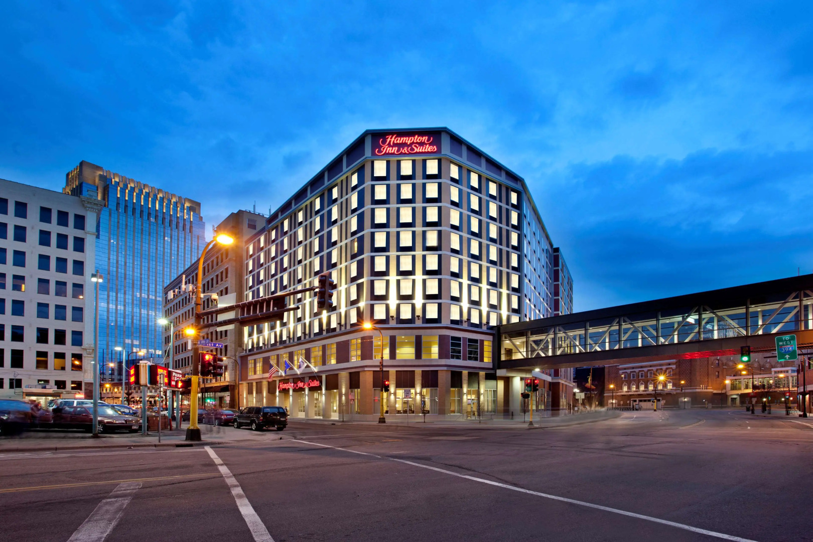 Hampton Inn & Suites Minneapolis / Downtown