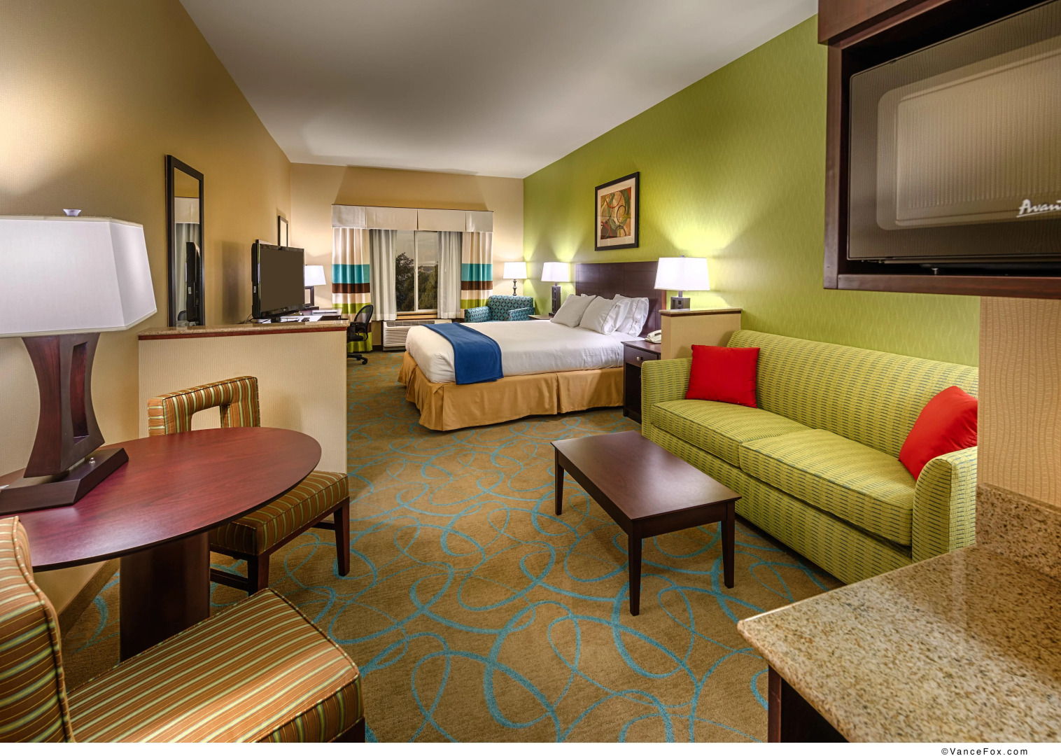 Holiday Inn Express Hotel & Suites Red Bluff-South Redding by IHG