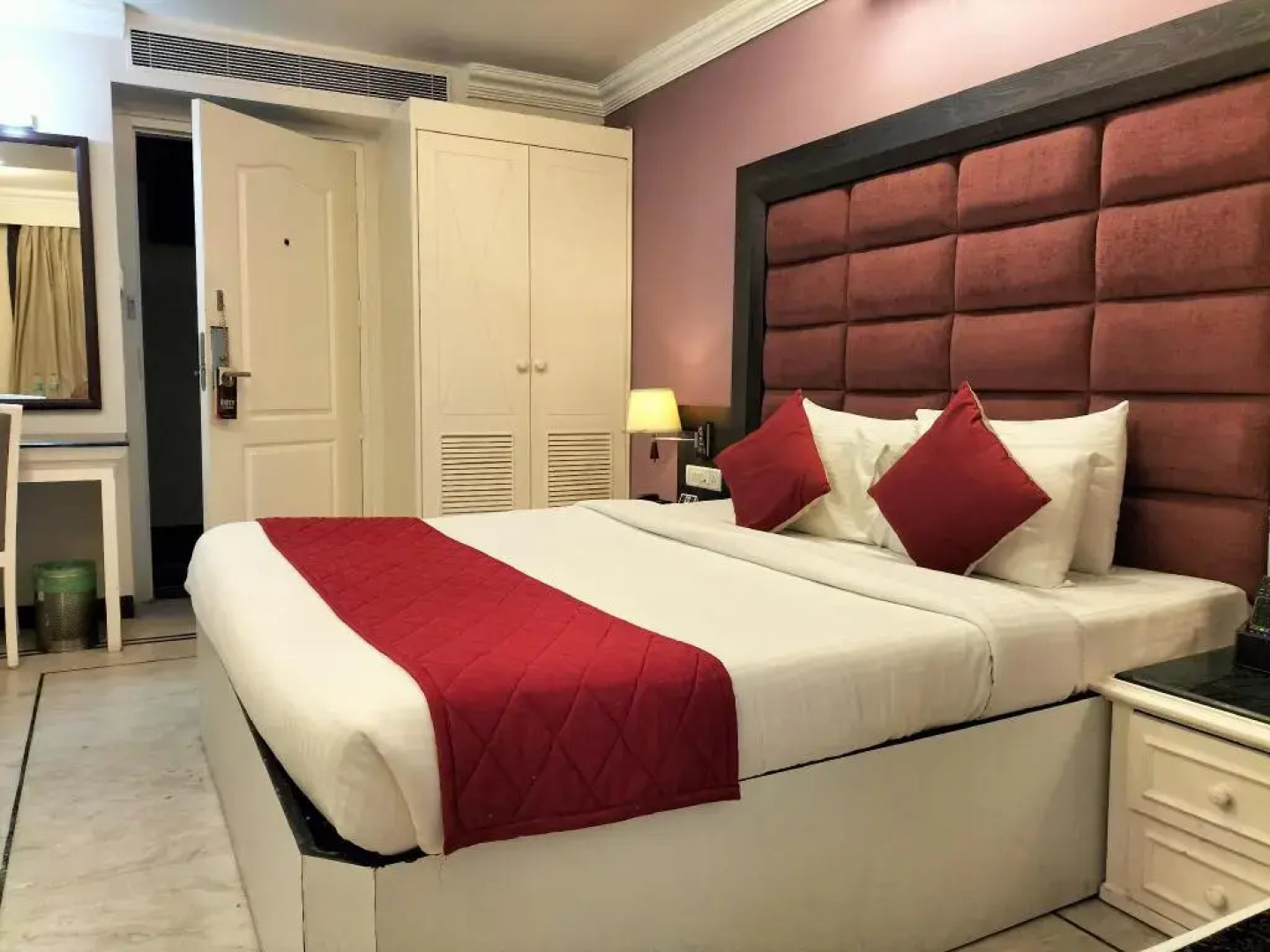 Zip By Spree Hotels Surabi International Vellore