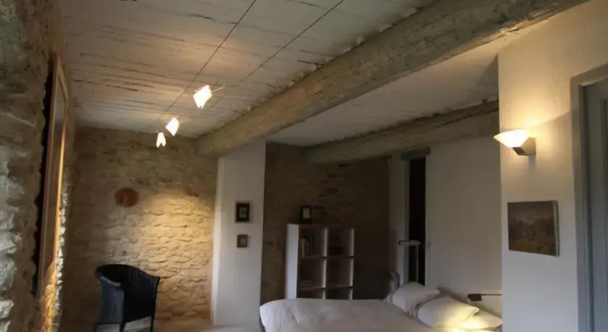 Provence Secrète-Maison Provencale de Hameau