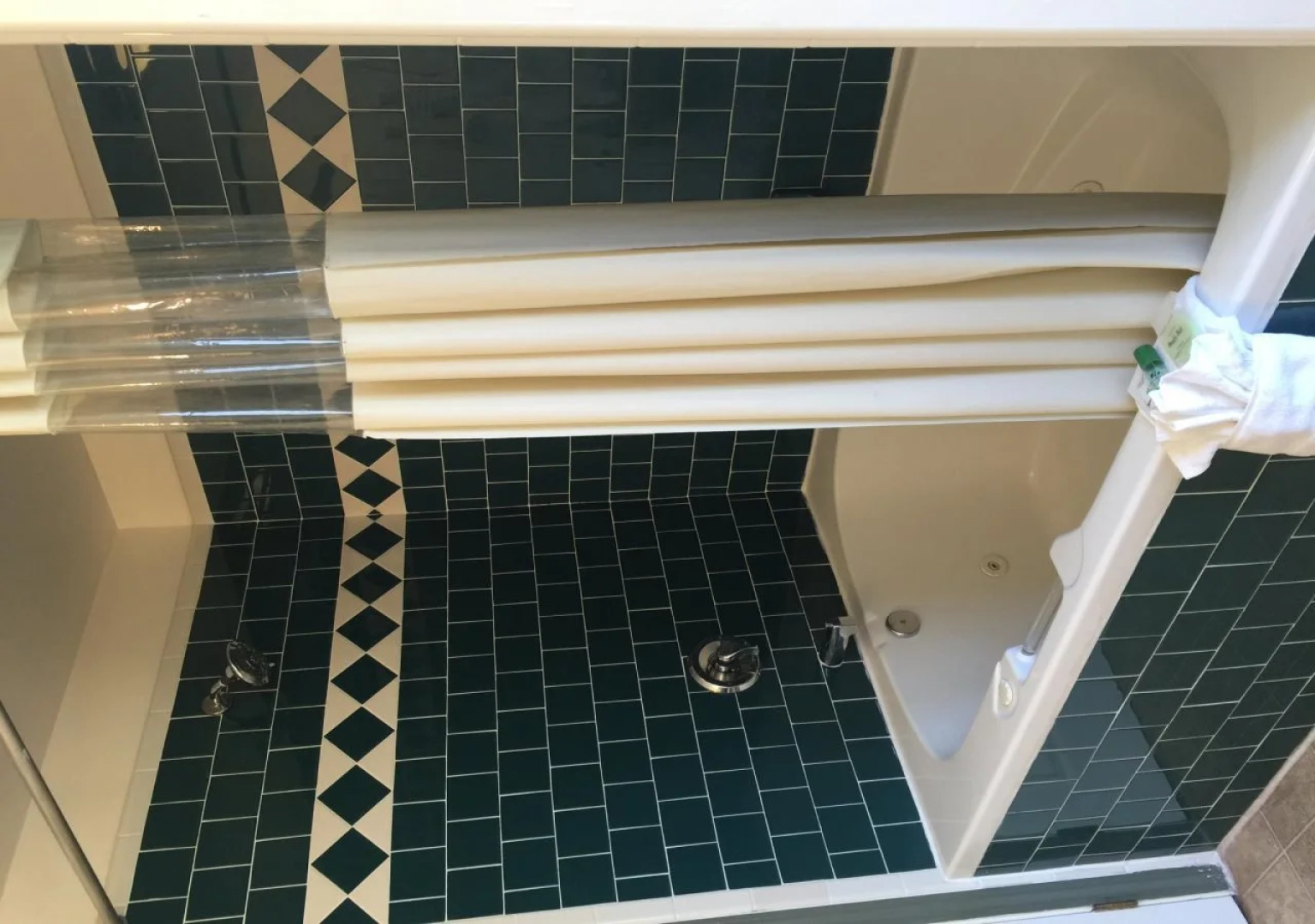 Holland Inn & Suites