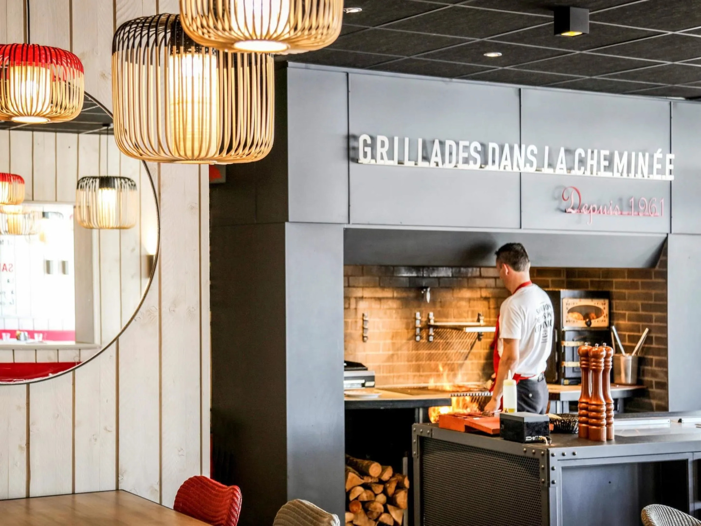 ibis Orange Centre Echangeur A7 A9