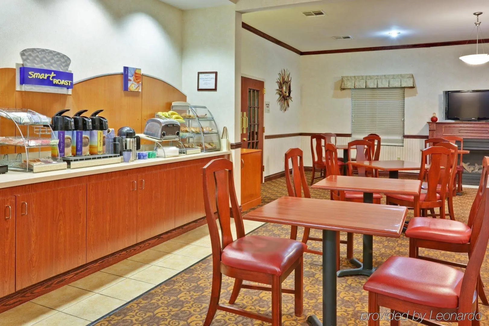 Holiday Inn Express Hotel & Suites Dayton West - Brookville by IHG