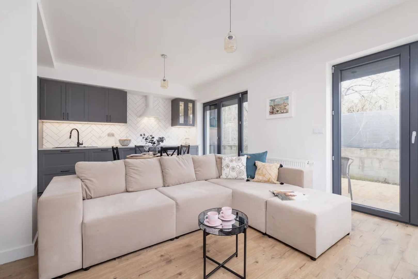 Apartment for 4 in Kraków by Renters