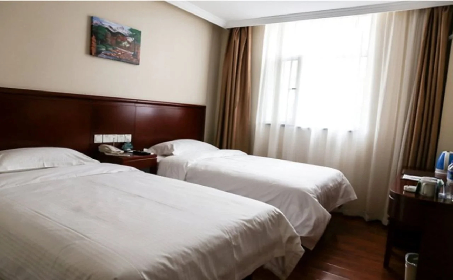 GreenTree Inn Taiyuan High-Tech Zone Changzhi Road Metro Station