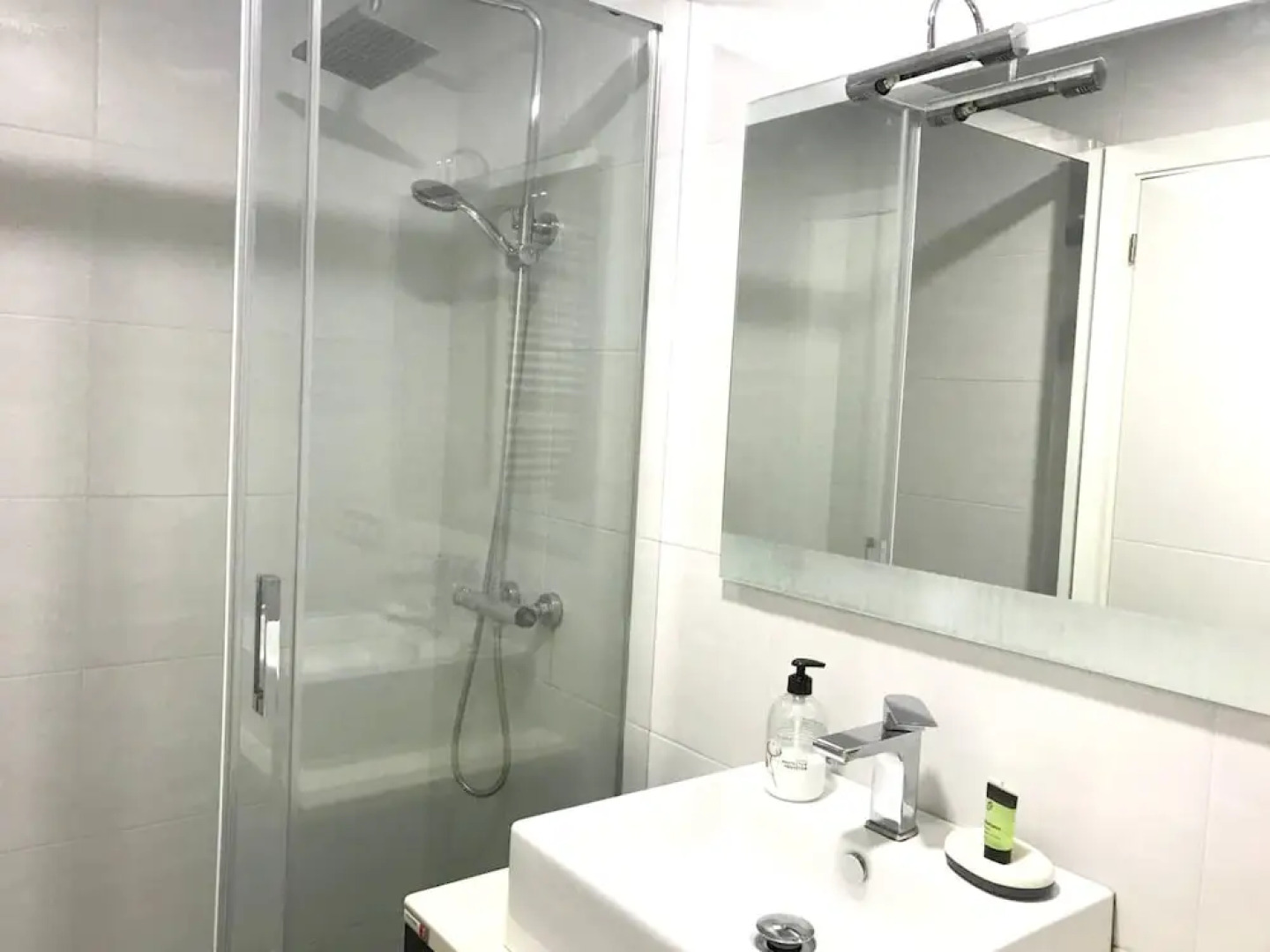 Studio in Santander, With Balcony and Wifi Near the Beach