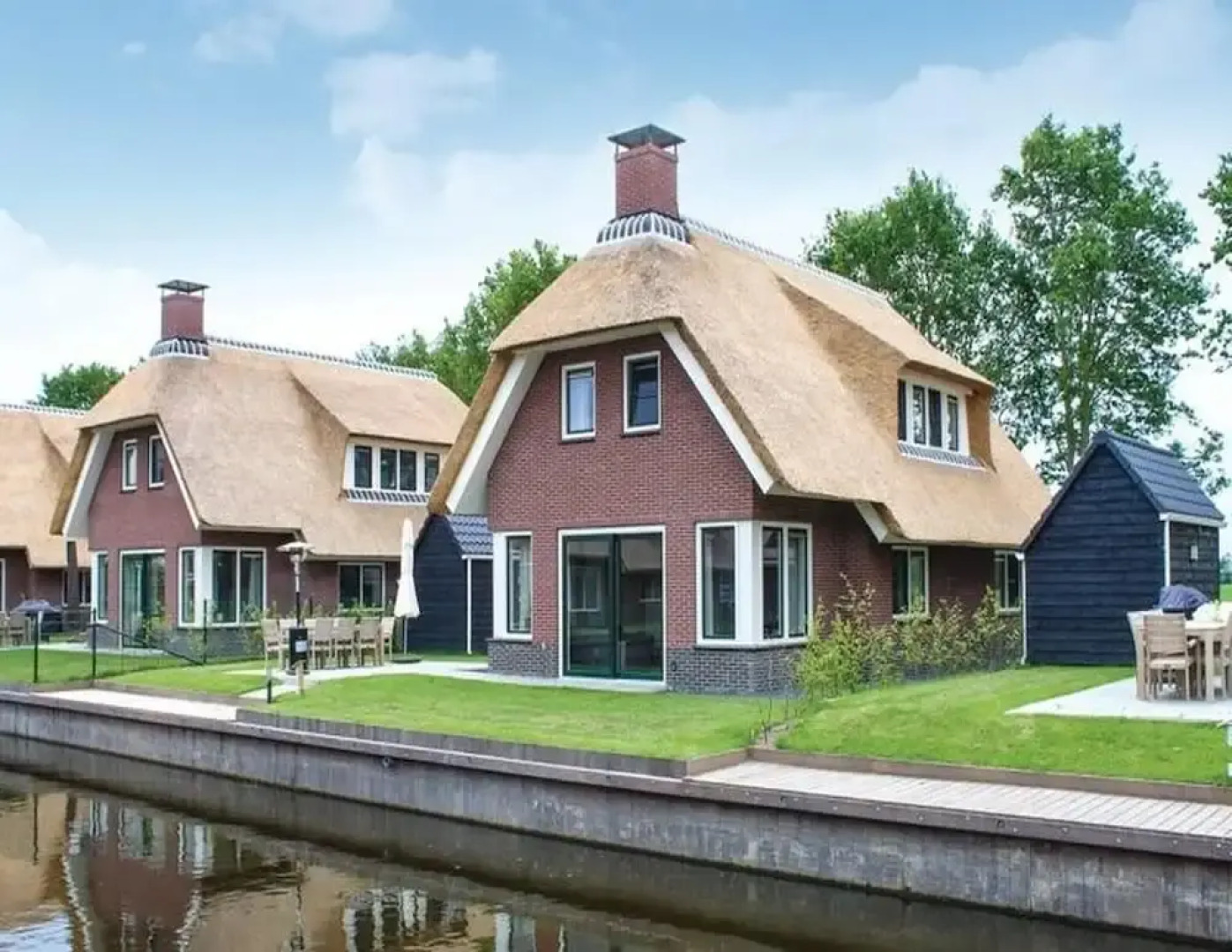 Villa in Friesland With Sauna by Water