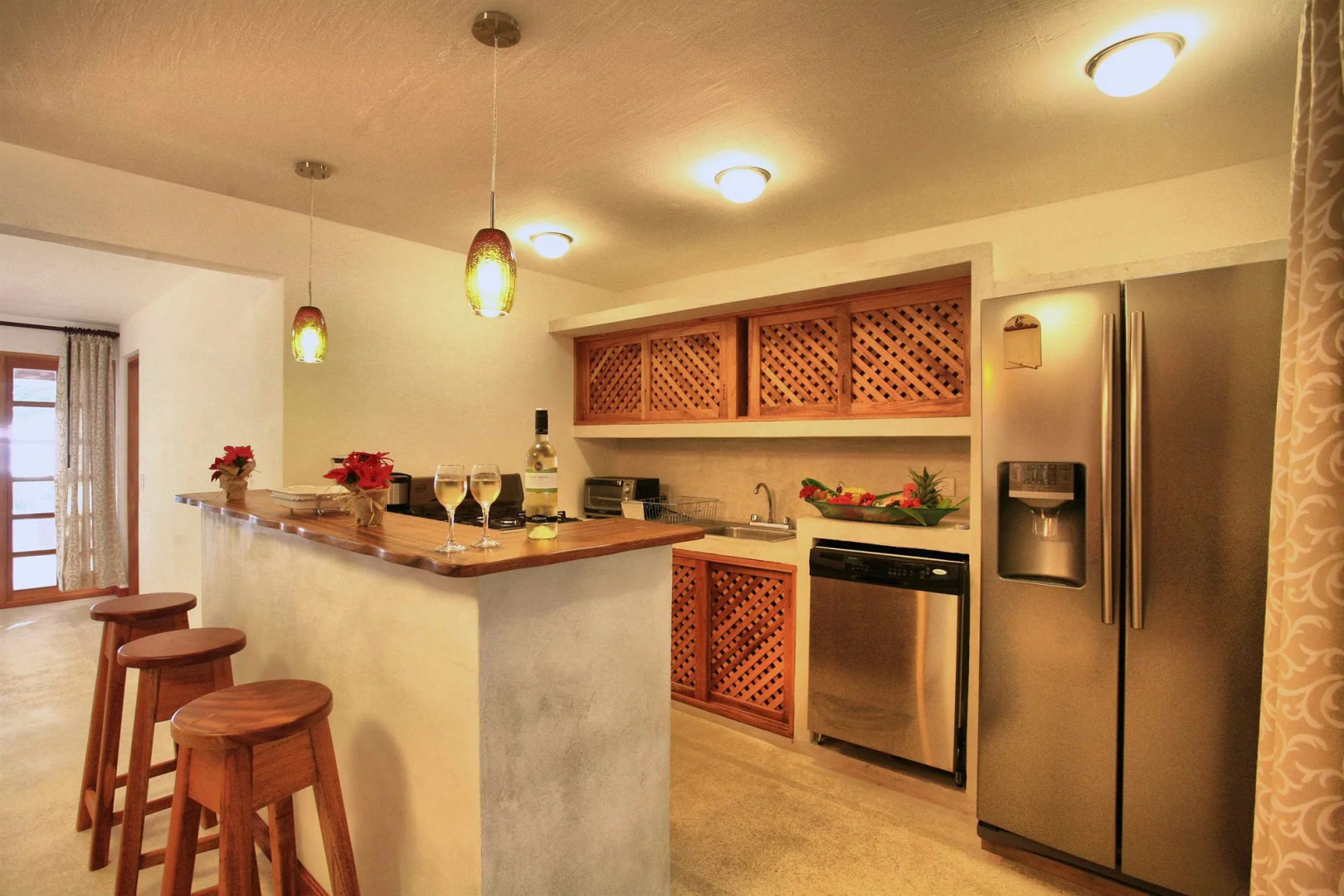 Hotel Tropico Latino