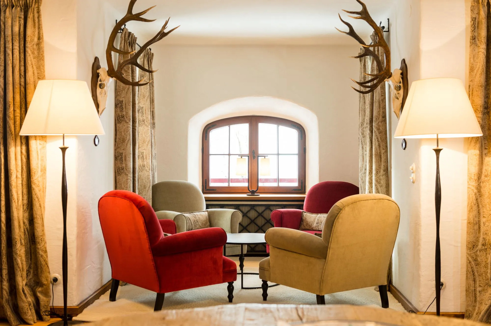 Schloss Prielau Hotel & Restaurants