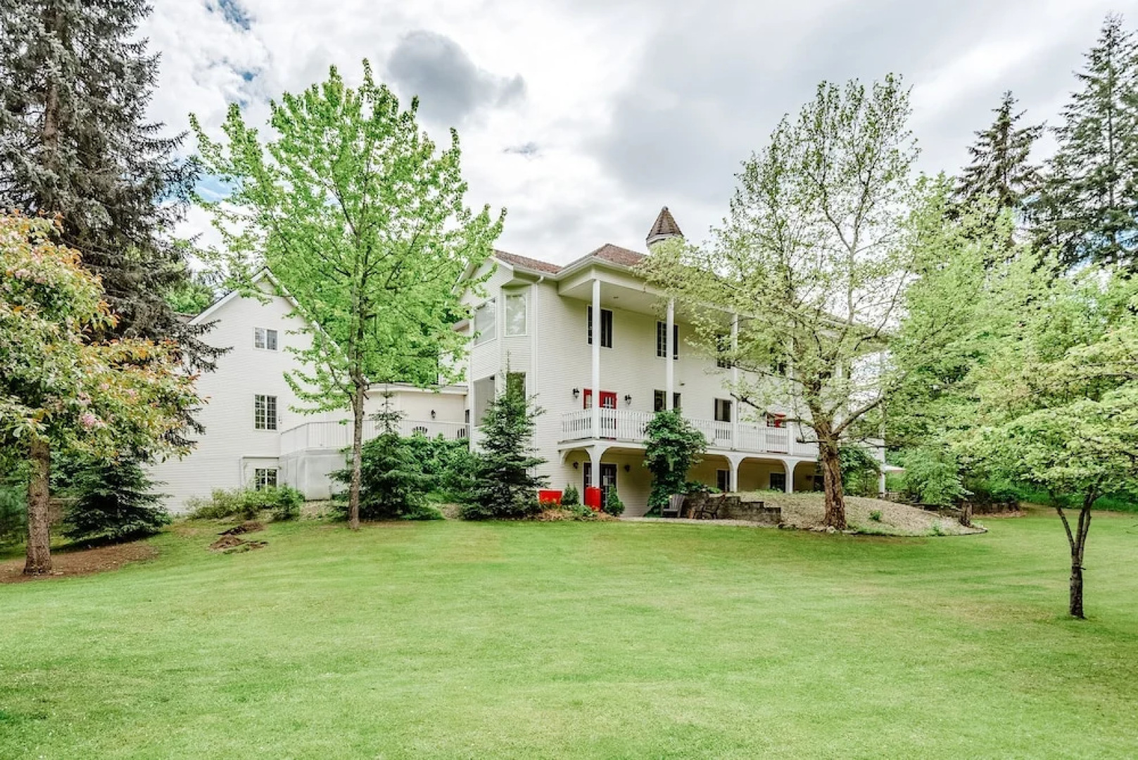 The Inn at the Ninth Hole B&B