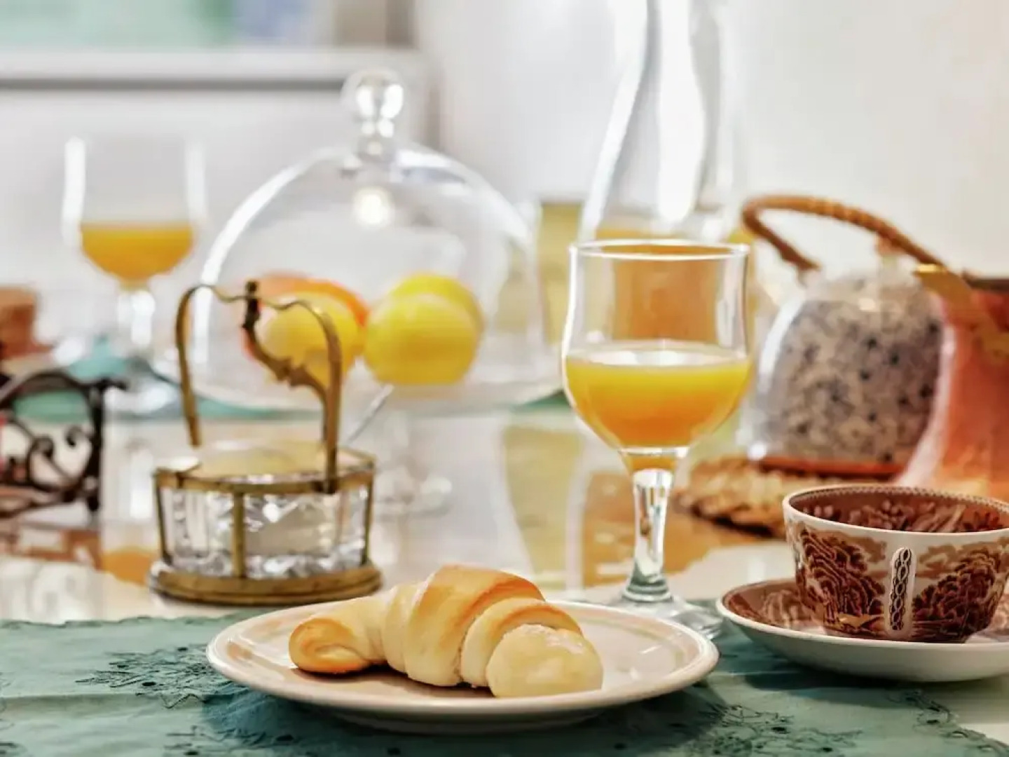 Delightfully Decorated Apartment with Sea View near Beach