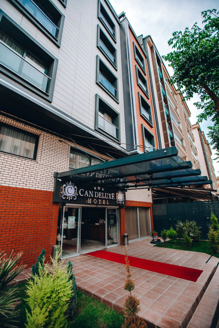 Can Deluxe Hotel
