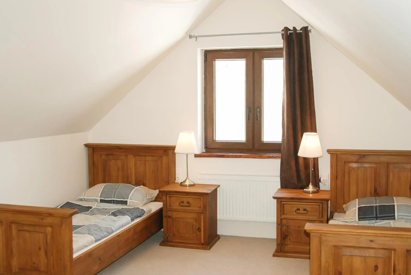 Modryna - Modrzewiowy Dom