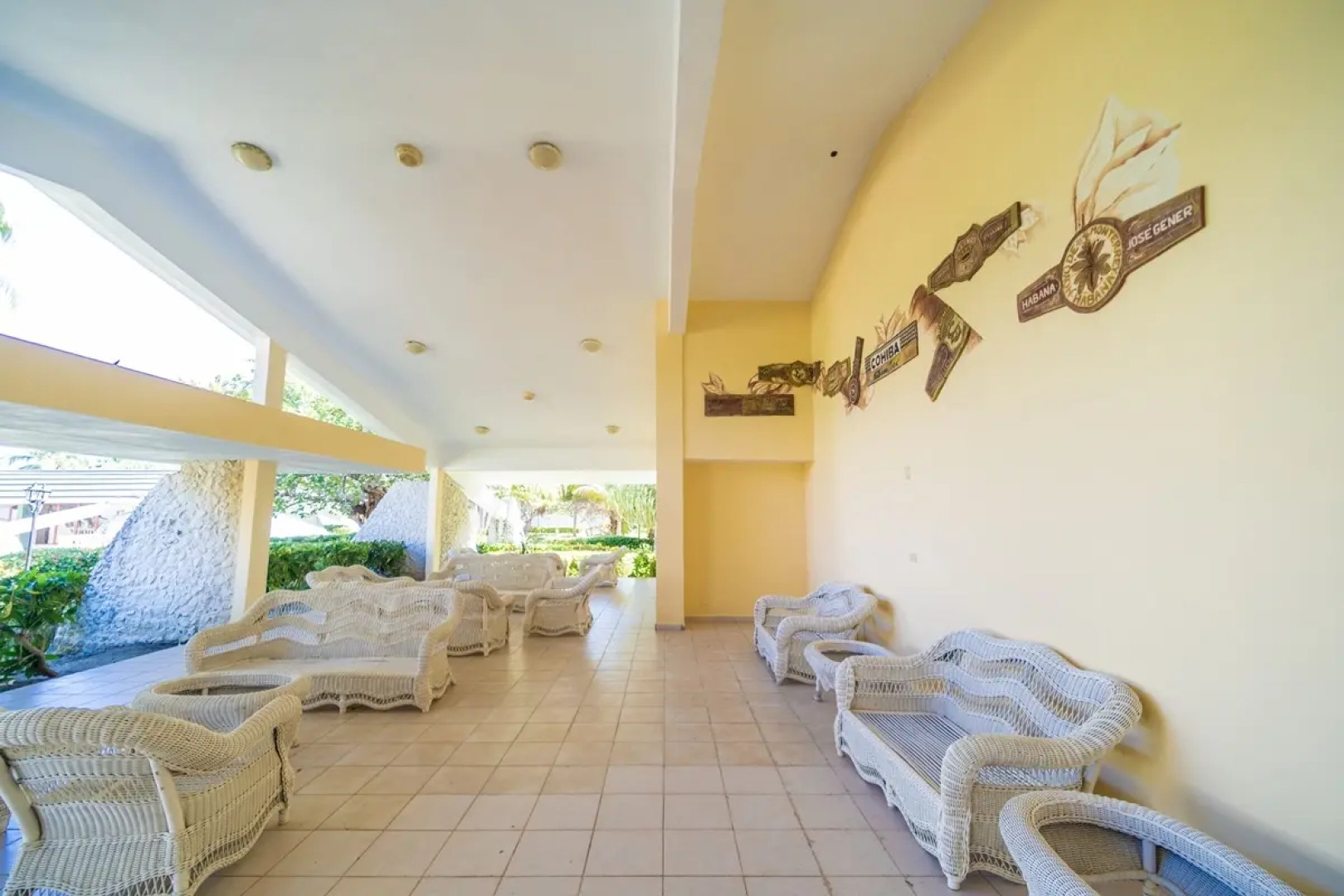 Resonance Blu Santa Maria