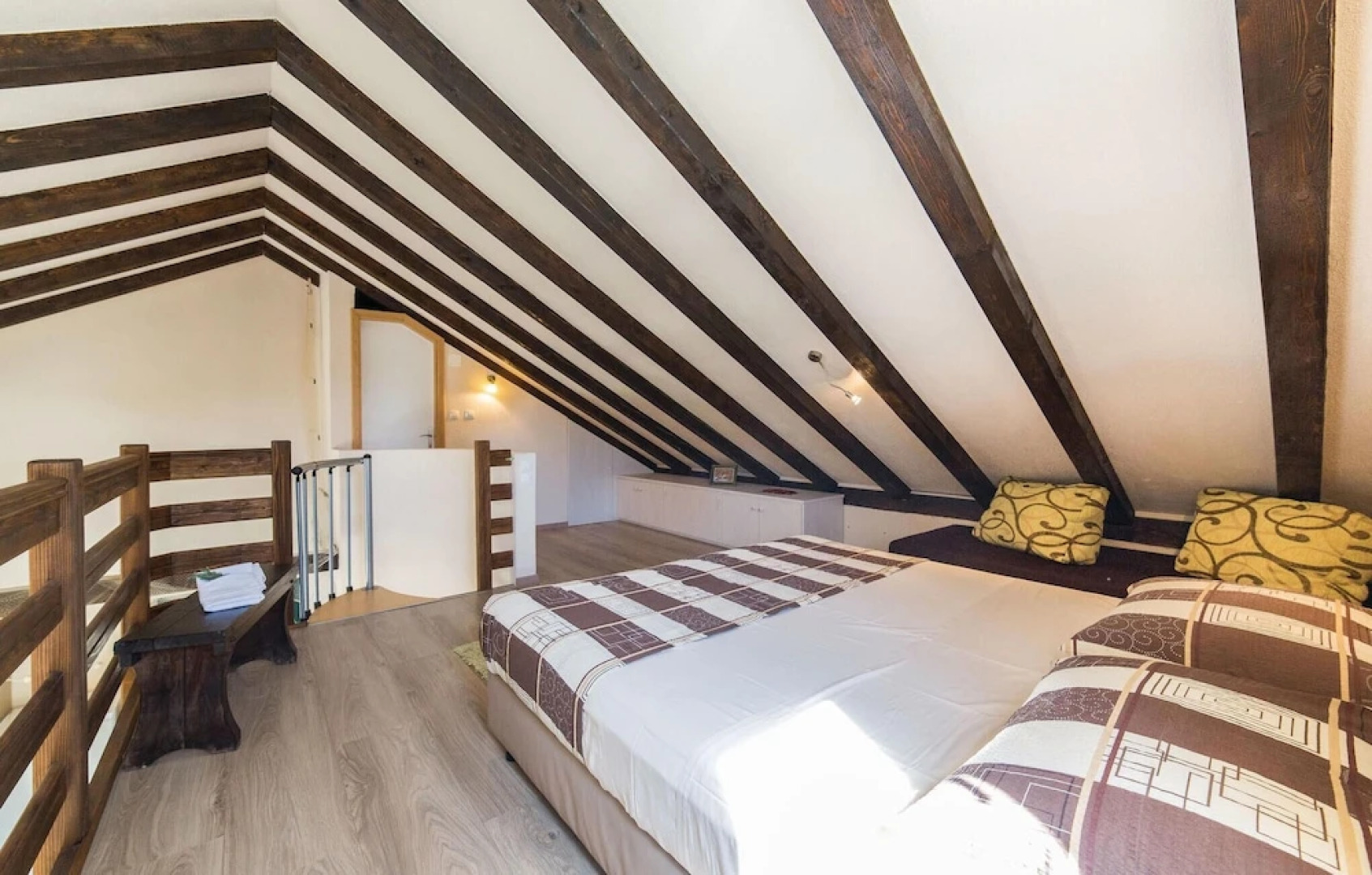 Awesome Home in Drvenik Veliki With Wifi and 1 Bedrooms